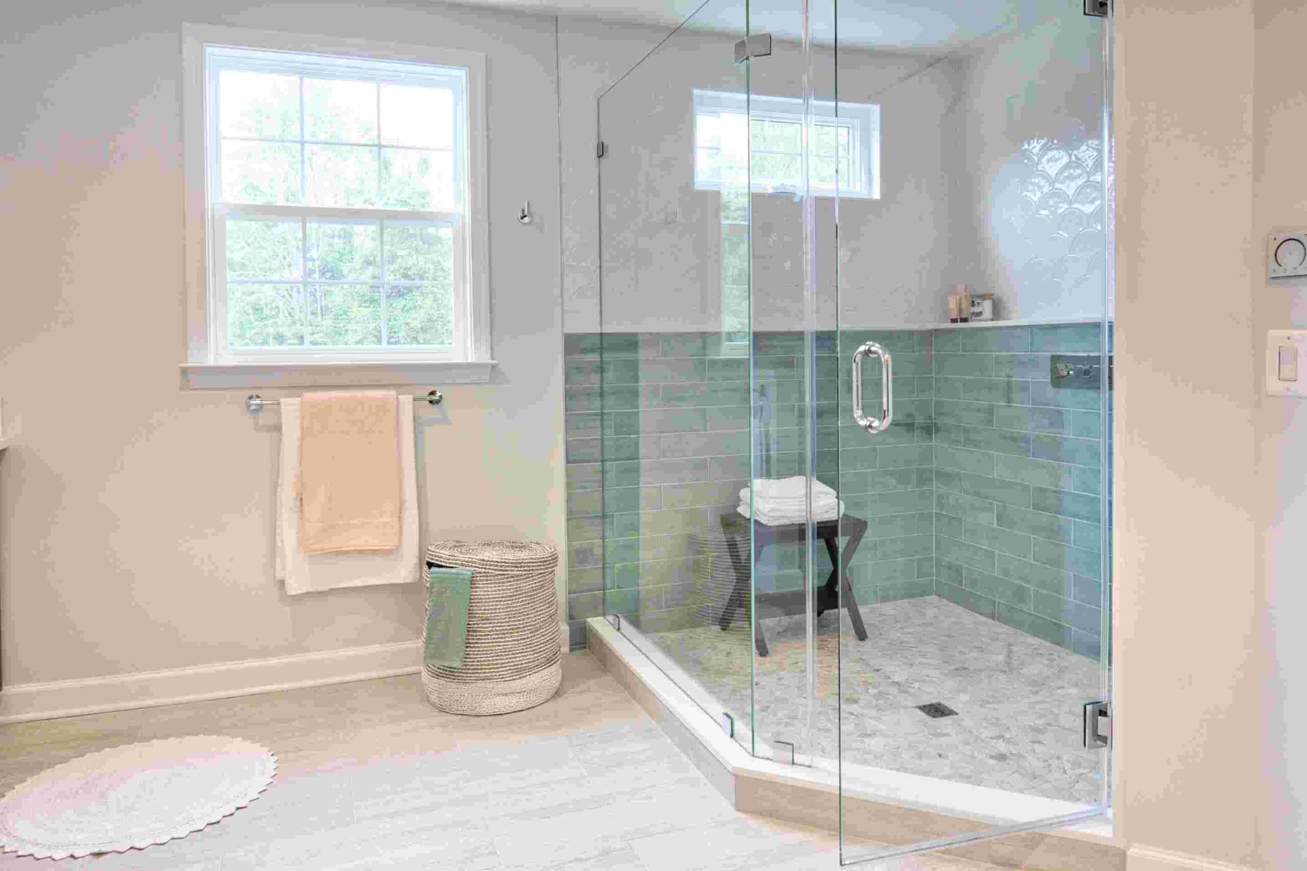 Fresh Shower Glass Design Trends to Try This Year